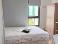 步行2分钟到兀兰南地铁站附近夫妻房出租